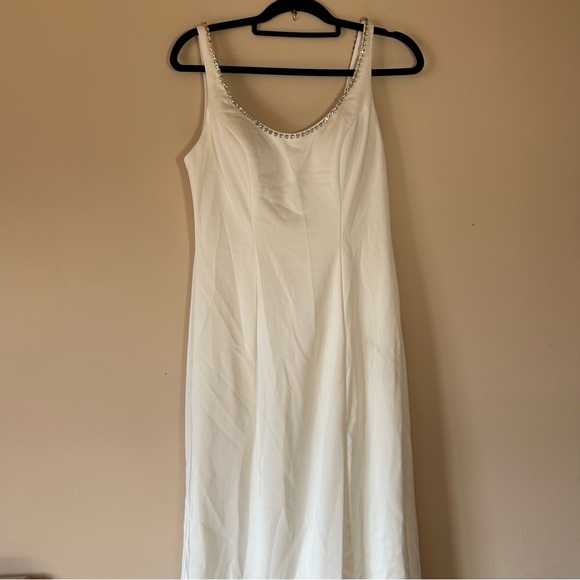 Ieena for Mac Duggal 26583 - Jeweled Evening Gown in White Size 8 - Picture 8 of 14